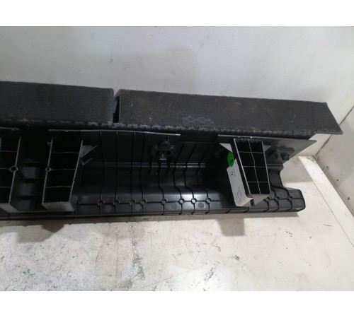 Кронштейн багажника