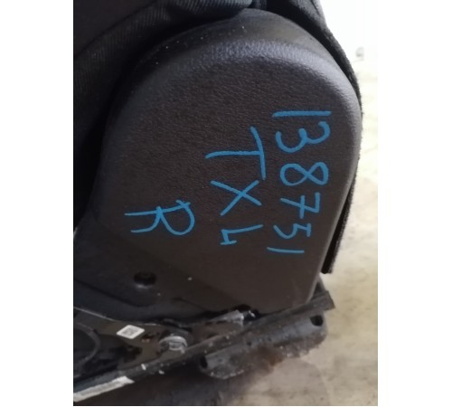 Сиденье переднее правое