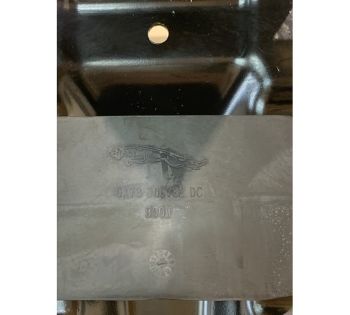 Кронштейн запасного колеса