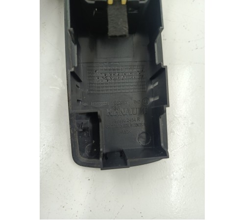 Кнопка стеклоподъёмника 