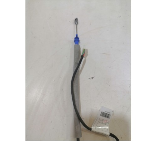 Доводчик крышки багажника