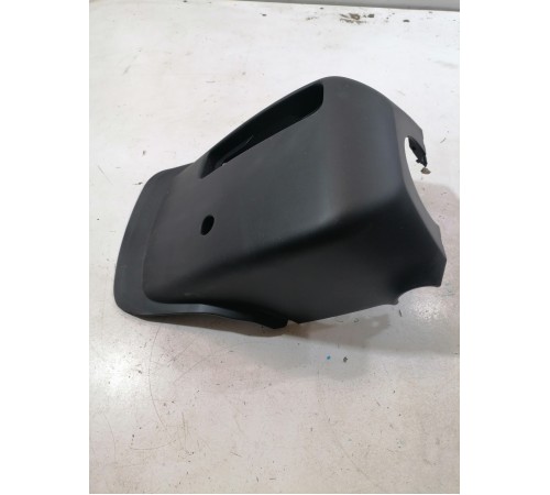 Кожух рулевой колонки нижний