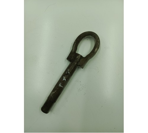 Крюк буксировочный