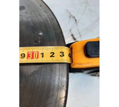 Тормозной диск передний