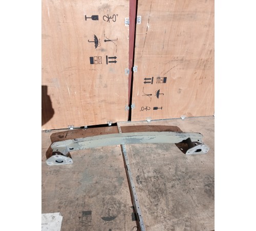 Усилитель заднего бампера