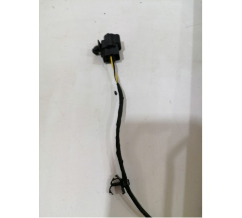 Амортизатор двери крышки багажника правый