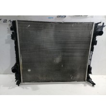 Радиатор охлаждения двигателя основной