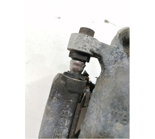 Суппорт тормозной передний правый