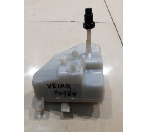 Бачок главного тормозного цилиндра