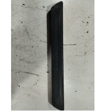 Накладка порога (передняя левая)