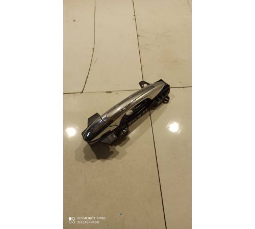 Ручка двери (задняя левая внешняя)