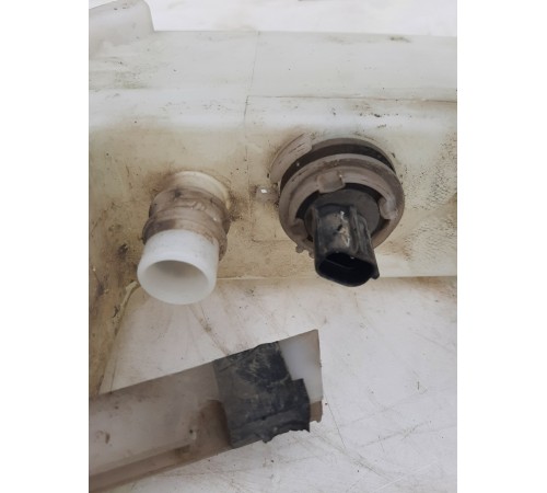 Бачок омывателя