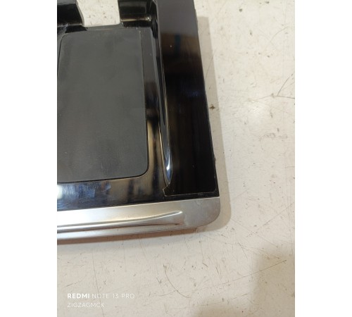 Накладка центральной консоли