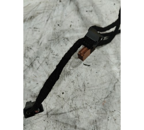 Электропроводка центральной консоли салона