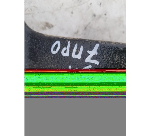 Кулак поворотный задний правый