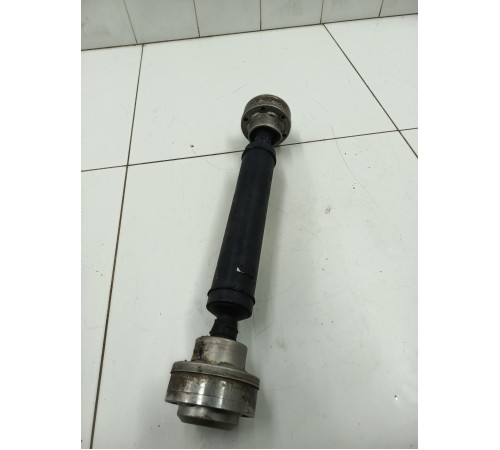 Карданный вал передний
