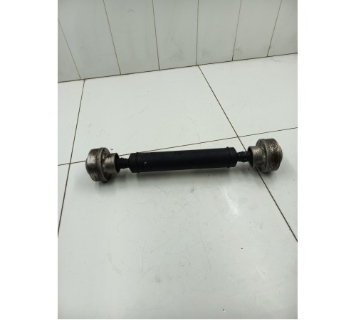 Карданный вал передний