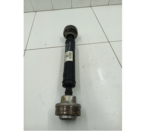 Карданный вал передний