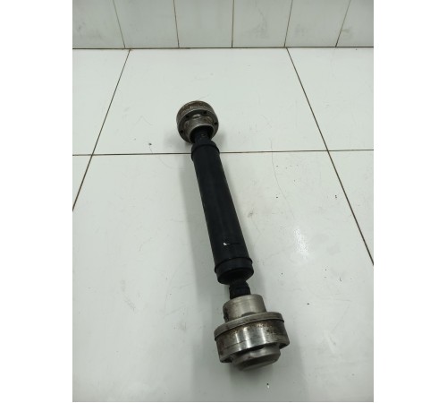 Карданный вал передний