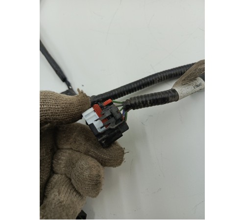 Электропроводка заднего бампера уценка 