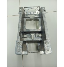 Кронштейн крепление центральной консоли