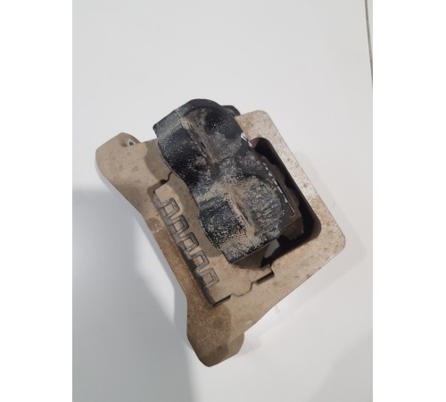 Опора двигателя