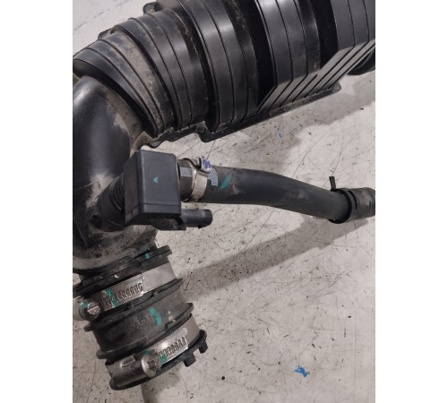 Резонатор воздушного фильтра