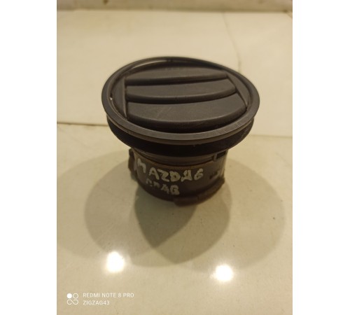 Воздушный дефлектор(правый)