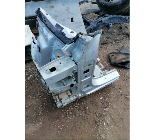 Стойка лонжерона передняя левая