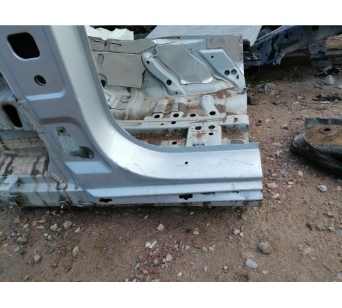 Стойка лонжерона передняя левая