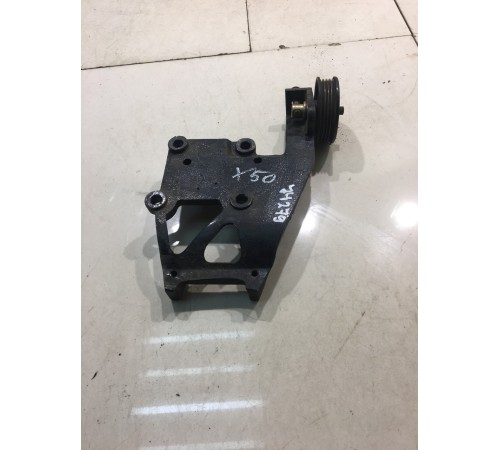 Кронштейн компрессора кондиционера