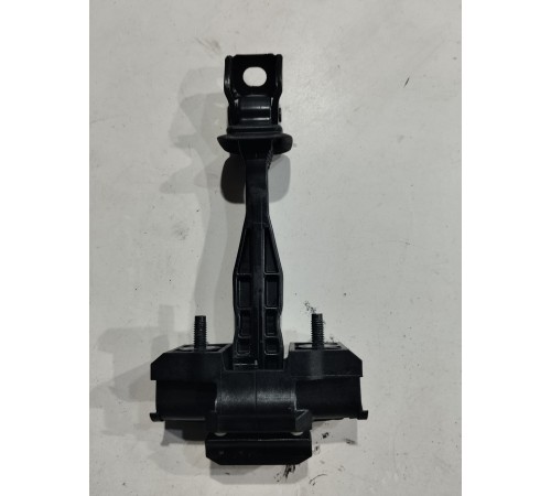 Ограничитель двери(задний левый)