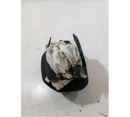 	Подушка безопасности в руль