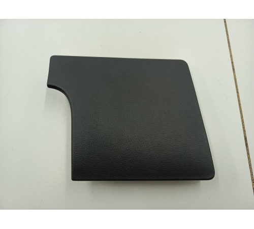 Накладка блока предохранителей