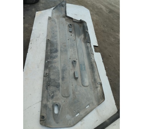 Защита днища антигравийная левая