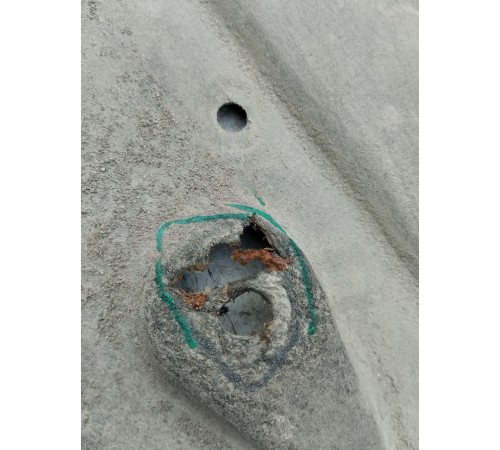 Защита днища антигравийная левая