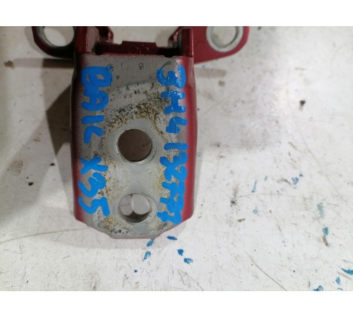 Петля задняя Нижняя Левая 