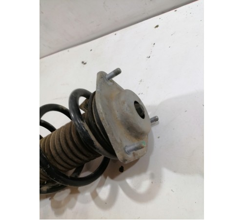 Амортизатор передний правый в сборе