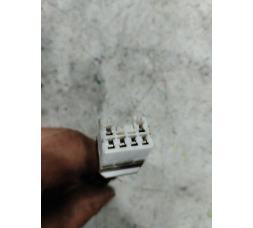 Амортизатор крышки двери багажника левый