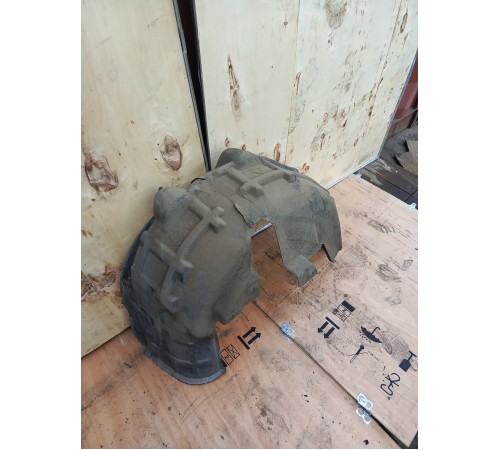 Локер (подкрылок) задний левый