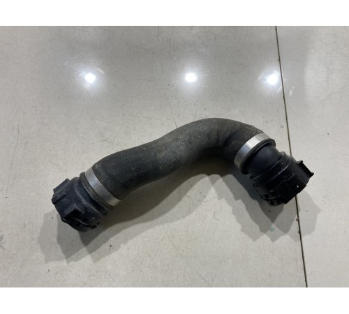 Патрубок радиатора