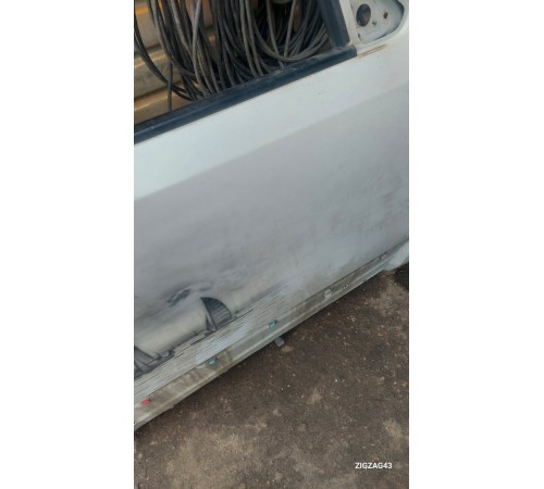 Дверь передняя правая