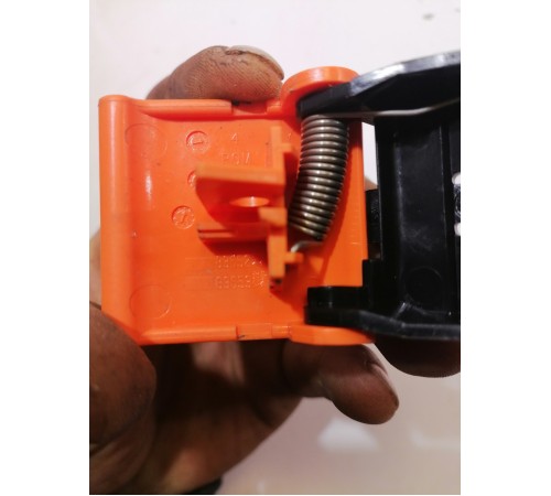 Ручка открывания капота