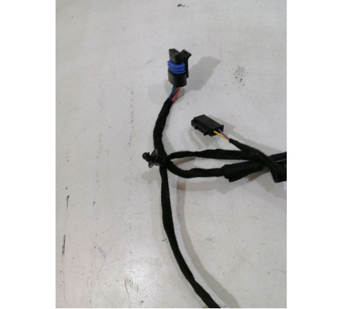 Электропроводка двери задняя левая