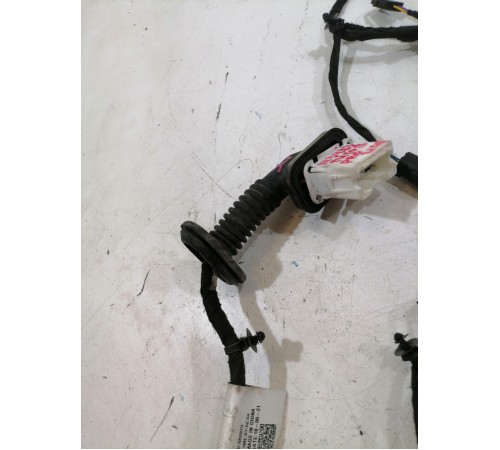 Электропроводка двери задняя левая