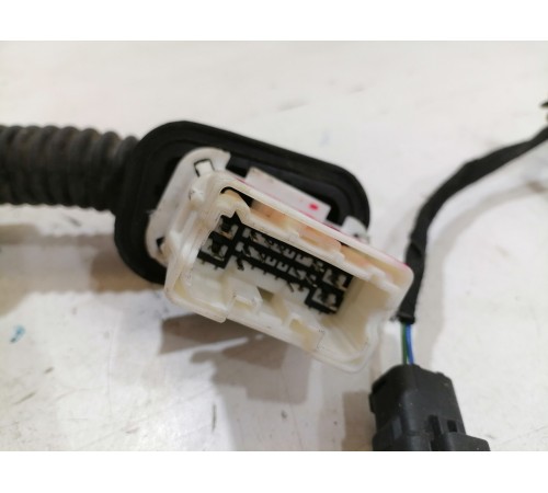 Электропроводка двери задняя левая