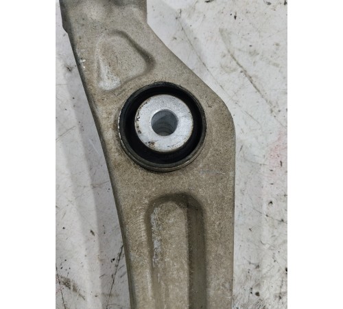 Рычаг подвески(передний левый)