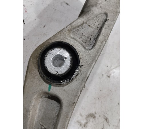 Рычаг подвески(передний левый)