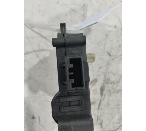 Моторчик привода заслонок отопителя