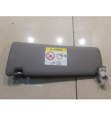 Солнцезащитный козырек (правый)